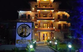 Hotel Crown Horizon